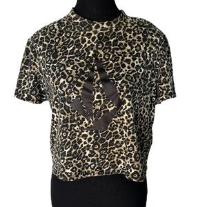 VOLCOM Leopard Print Short Sleeve Crop Top Mock Neck Logo Size Medium